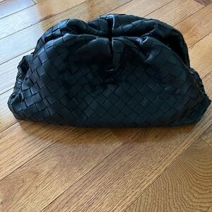 Bottega Veneta Nappa Intrecciato oversized maxi clutch black